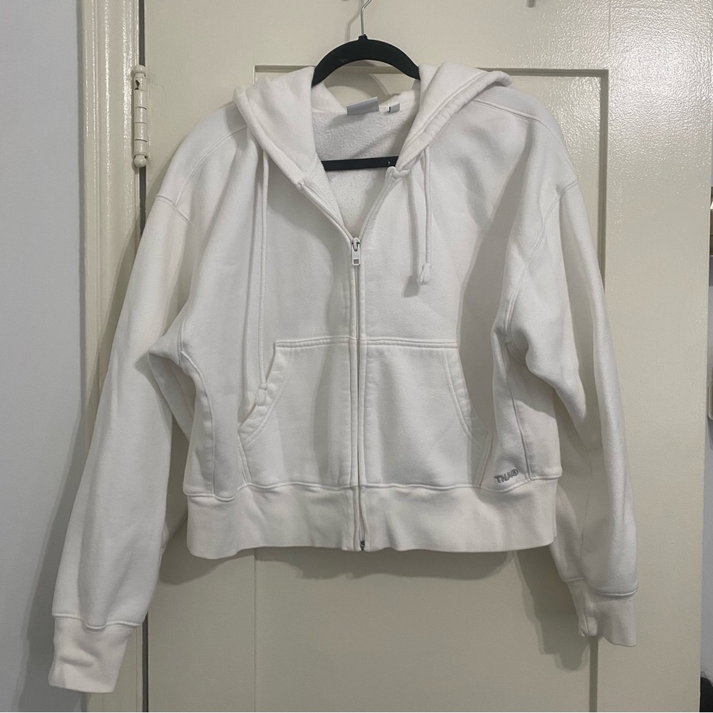 ARITZIA TNA Cozy Fleece Boyfriend Boxy Zip Hoodie in white size L